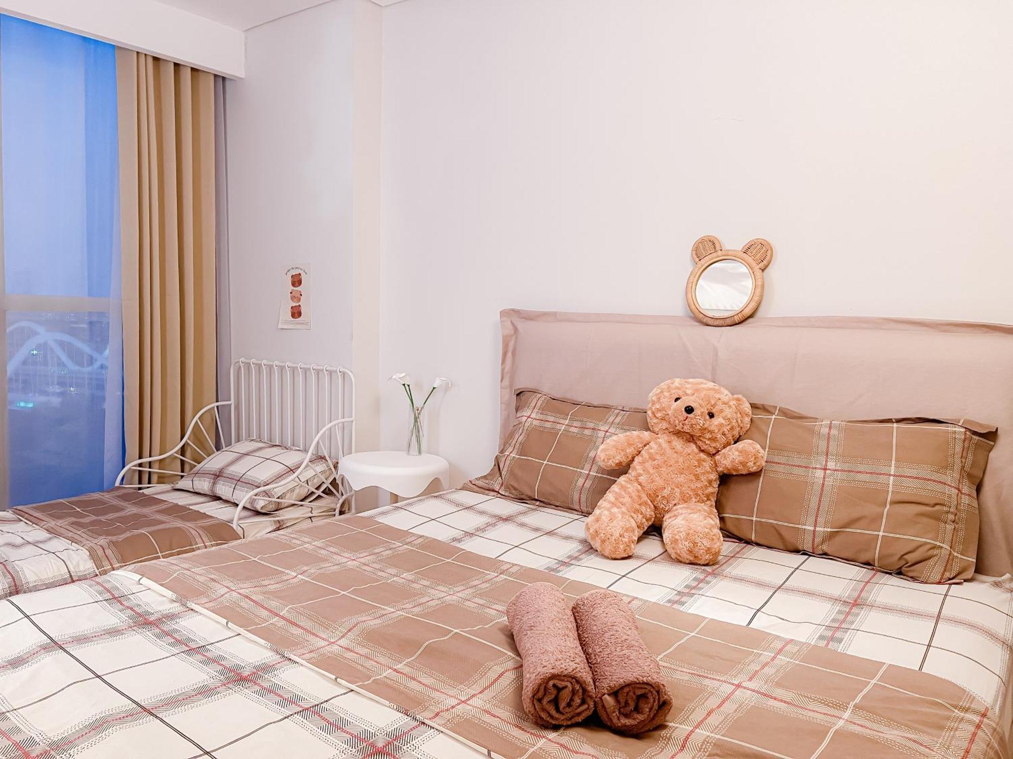 Gold Coast Pik Apartments By Host Jess Джакарта Экстерьер фото